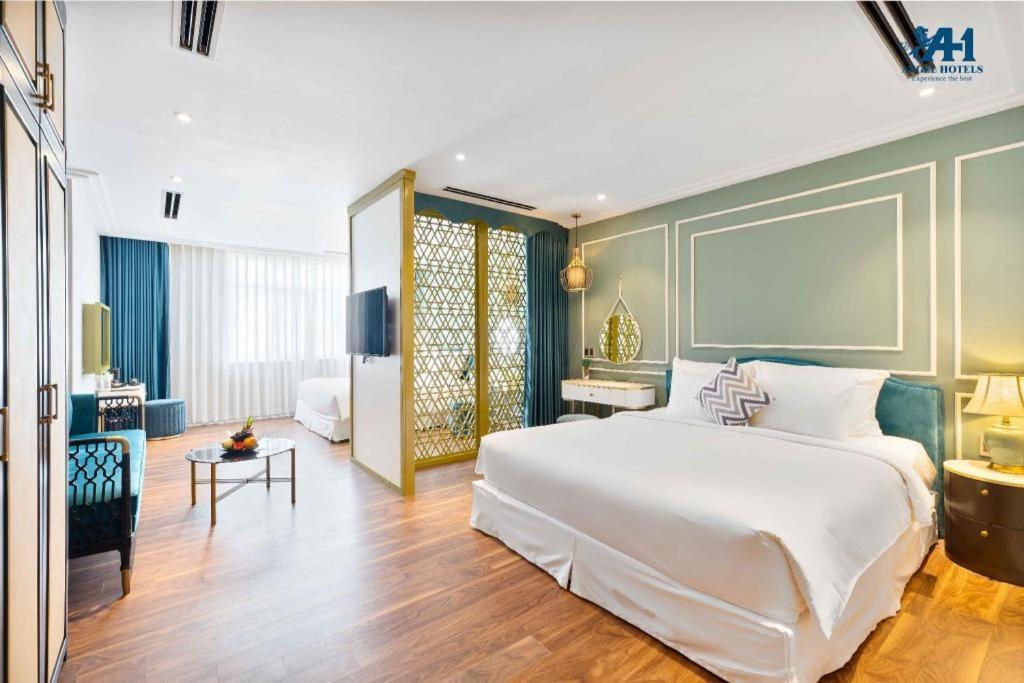 Angel Hotels Beach Дананг Екстер'єр фото